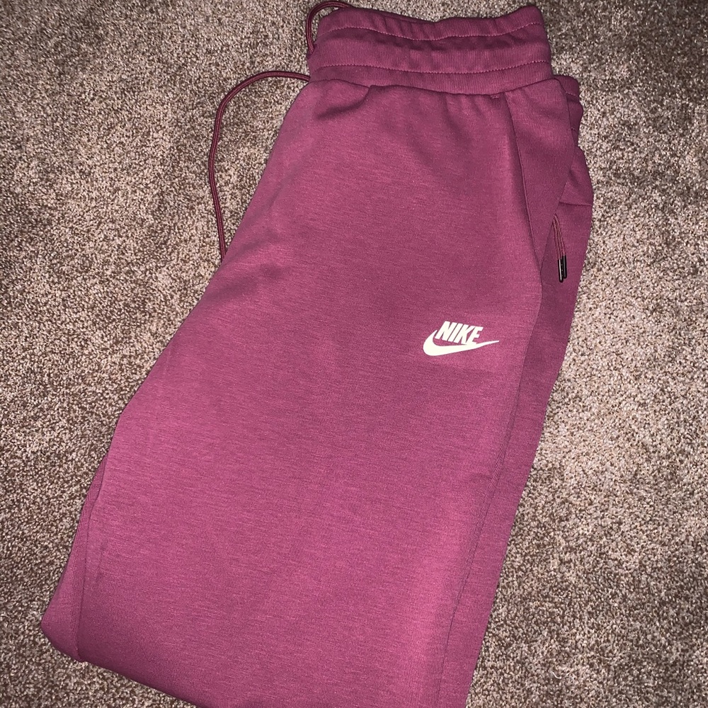 Nike Joggers